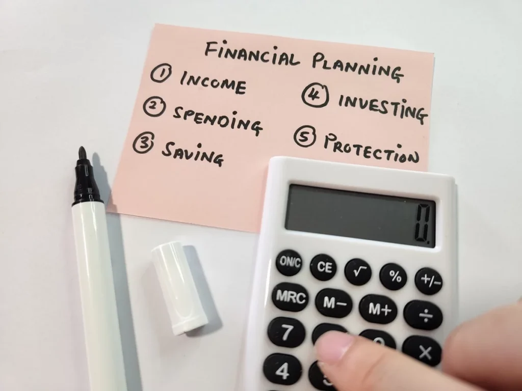 A person attempts to navigate their personal financial planning on their own.