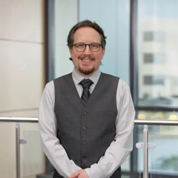 b55aa694-335e-4bf7-94b8-943a8e93a1cc-web-compressed